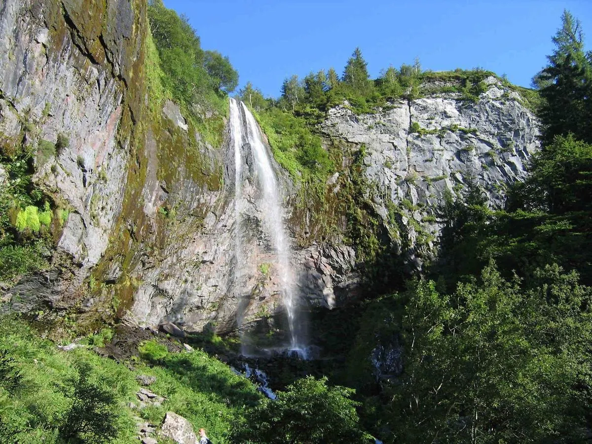 Mont-Dore : Somptueux T2 Avec Wifi, Terrasse Et Parking - Fr-1-608-45 0*, Le Mont-Dore